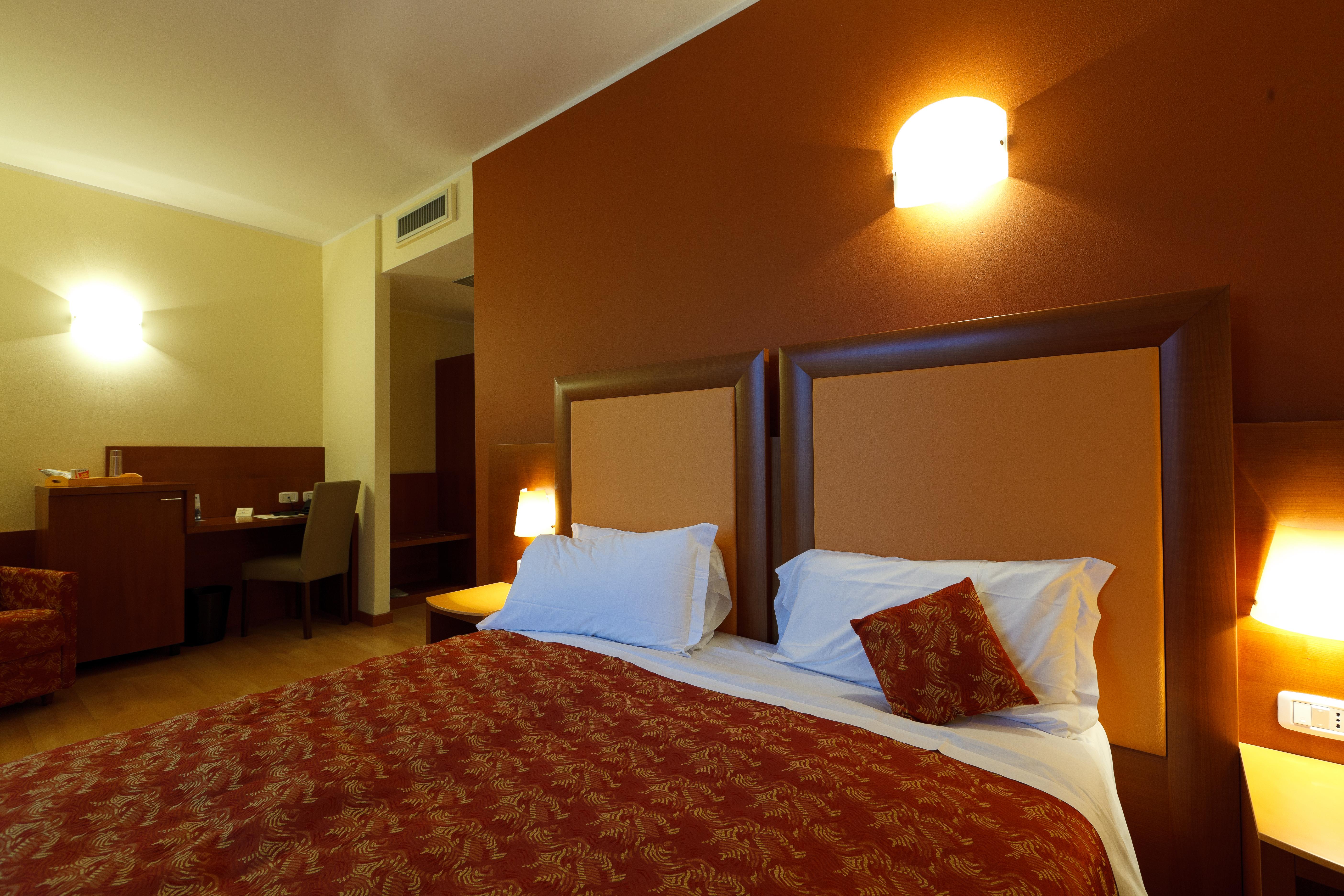 Hotel Villa Delle Rose - Malpensa Oleggio Esterno foto