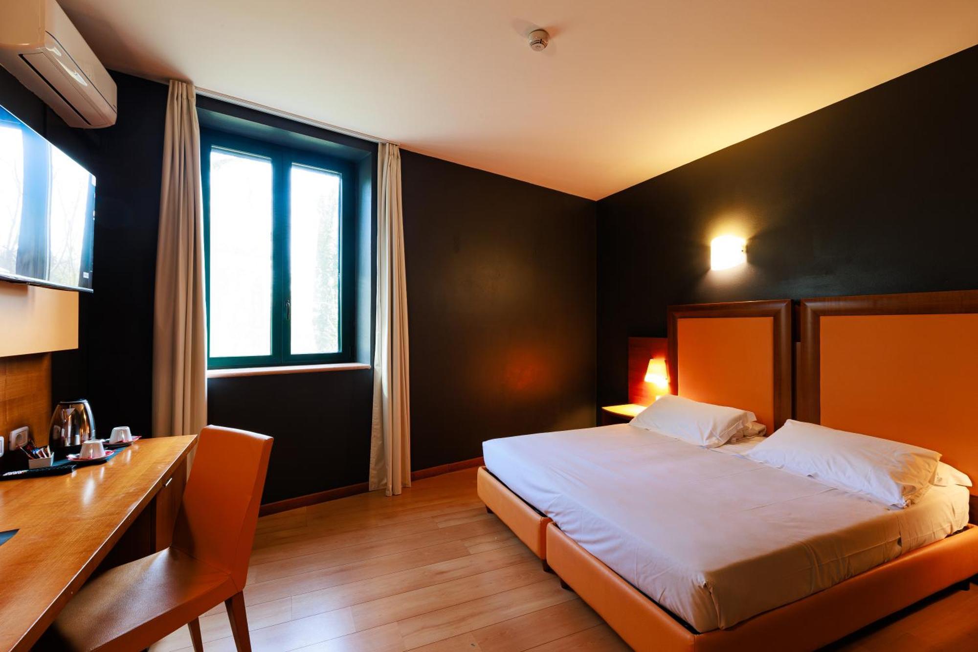 Hotel Villa Delle Rose - Malpensa Oleggio Esterno foto