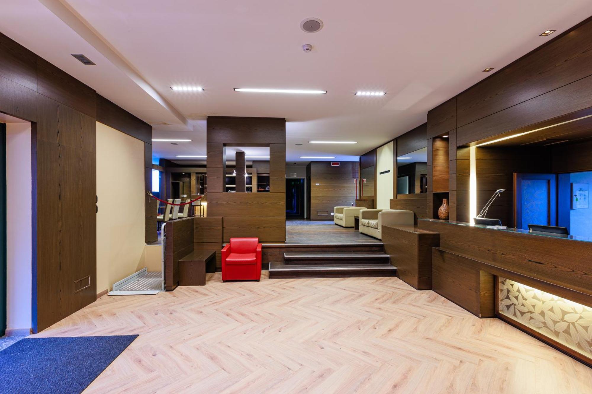 Hotel Villa Delle Rose - Malpensa Oleggio Esterno foto