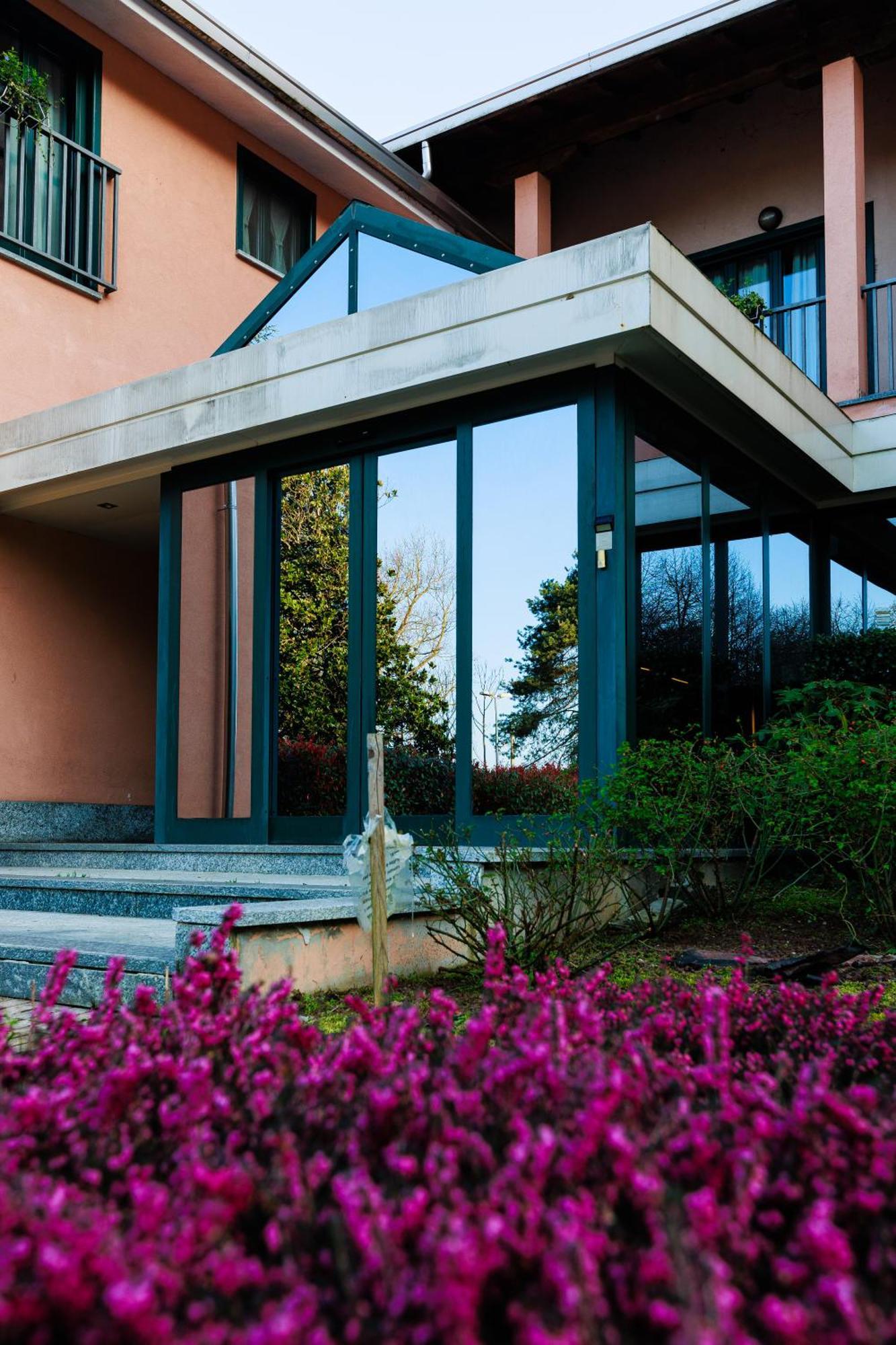 Hotel Villa Delle Rose - Malpensa Oleggio Esterno foto