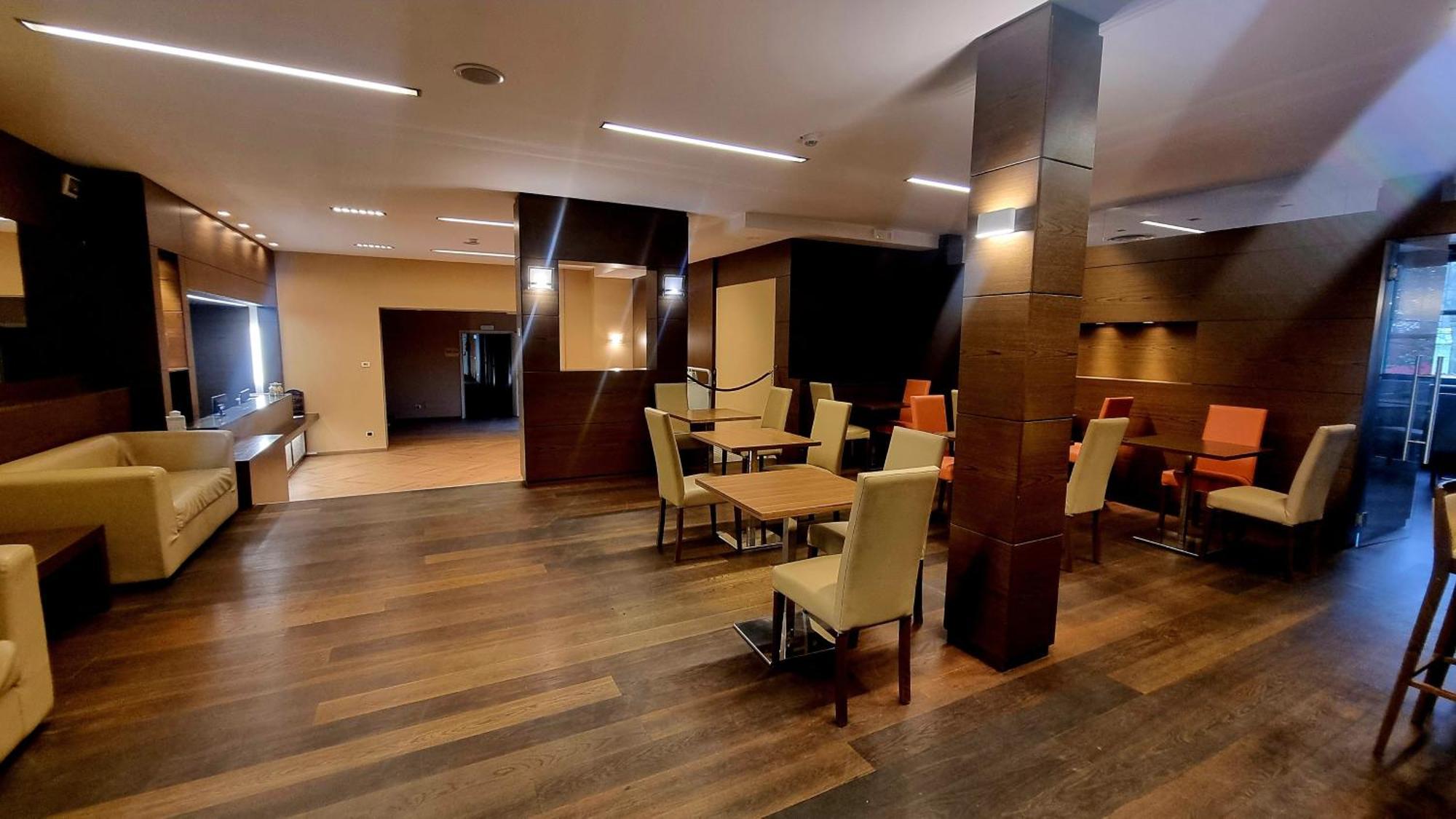 Hotel Villa Delle Rose - Malpensa Oleggio Esterno foto